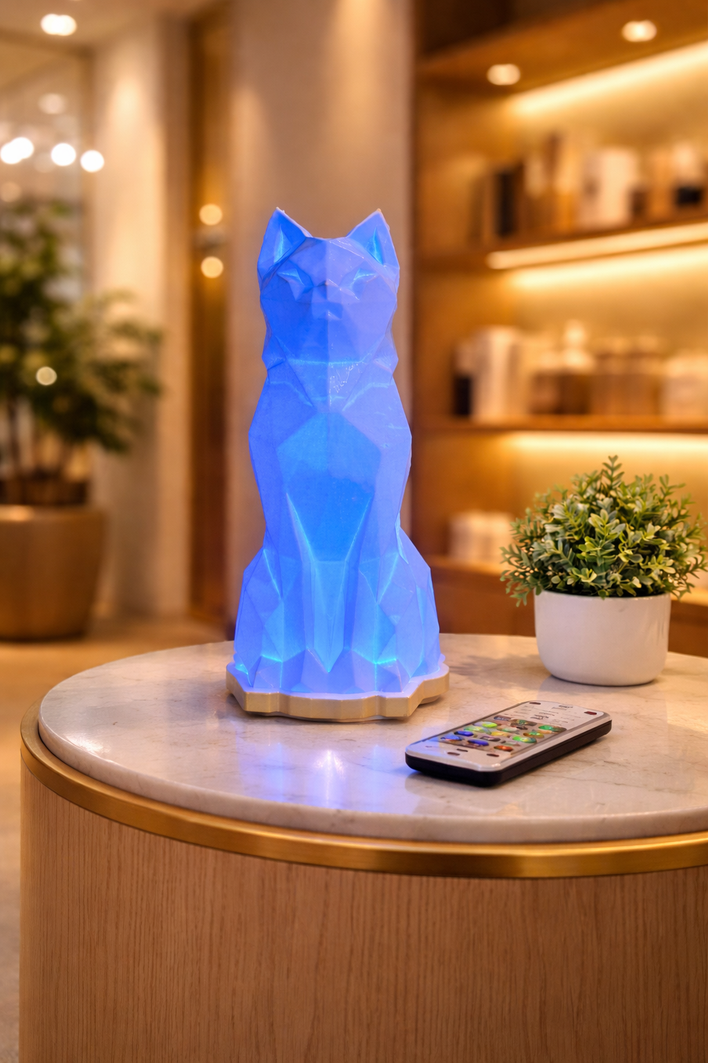 Luminária LED Gato Geométrico RGB – Design Moderno com Controle Remoto | Decoração Criativa